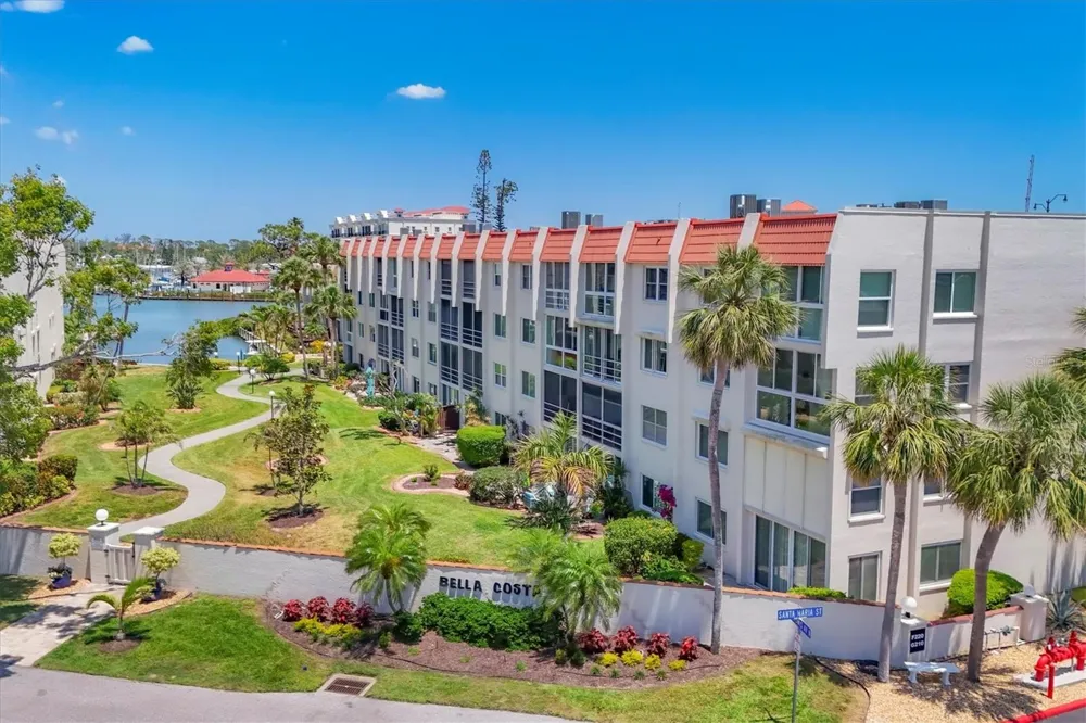 210 SANTA MARIA STREET #248 Venice, FL 34285