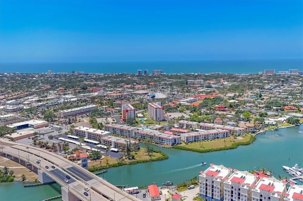 210 SANTA MARIA STREET #248 Venice, FL 34285