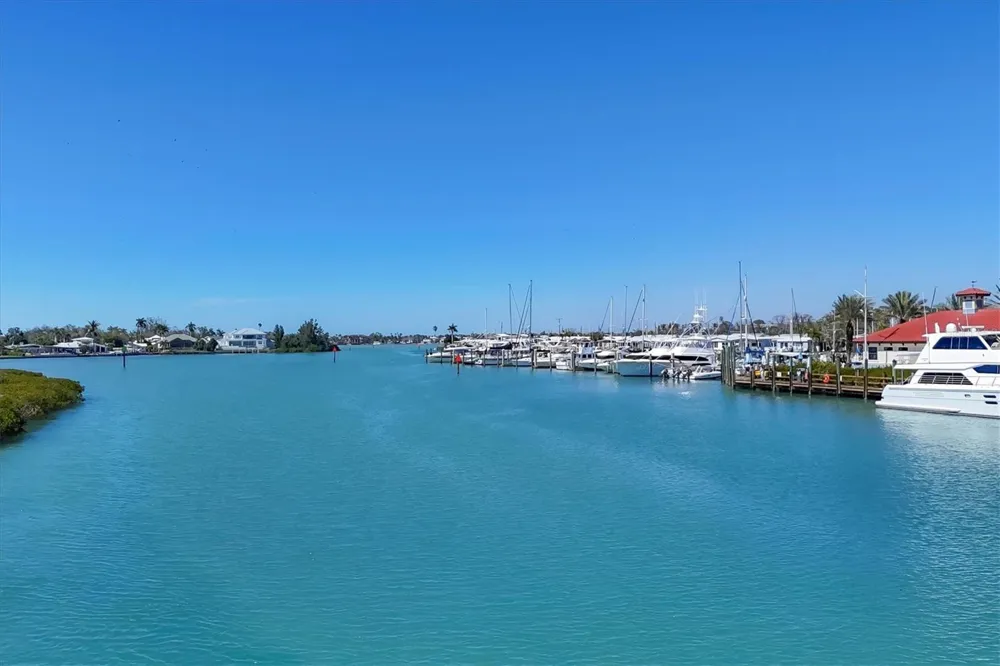 210 SANTA MARIA STREET #248 Venice, FL 34285