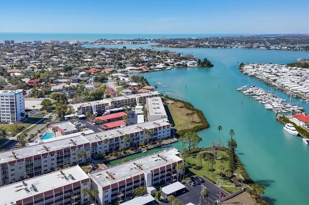 210 SANTA MARIA STREET #248 Venice, FL 34285