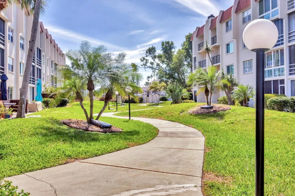 210 SANTA MARIA STREET #248 Venice, FL 34285