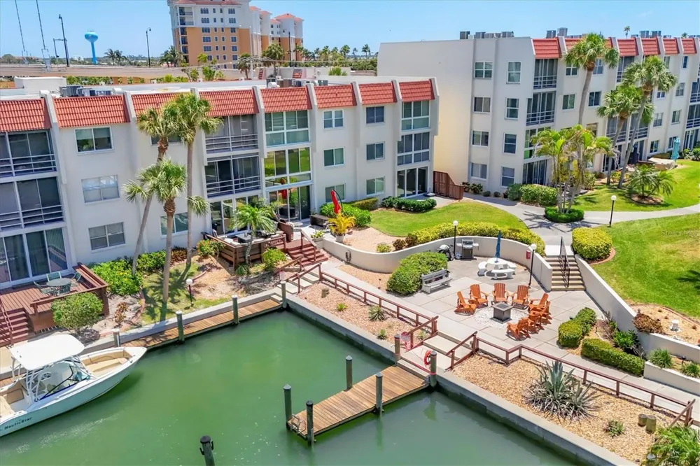 210 SANTA MARIA STREET #248 Venice, FL 34285
