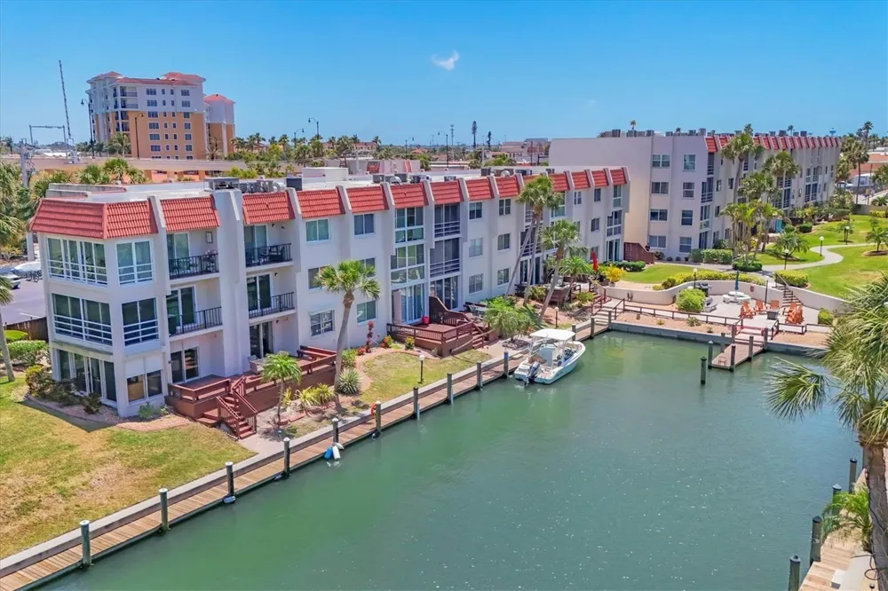 210 SANTA MARIA STREET #248 Venice, FL 34285