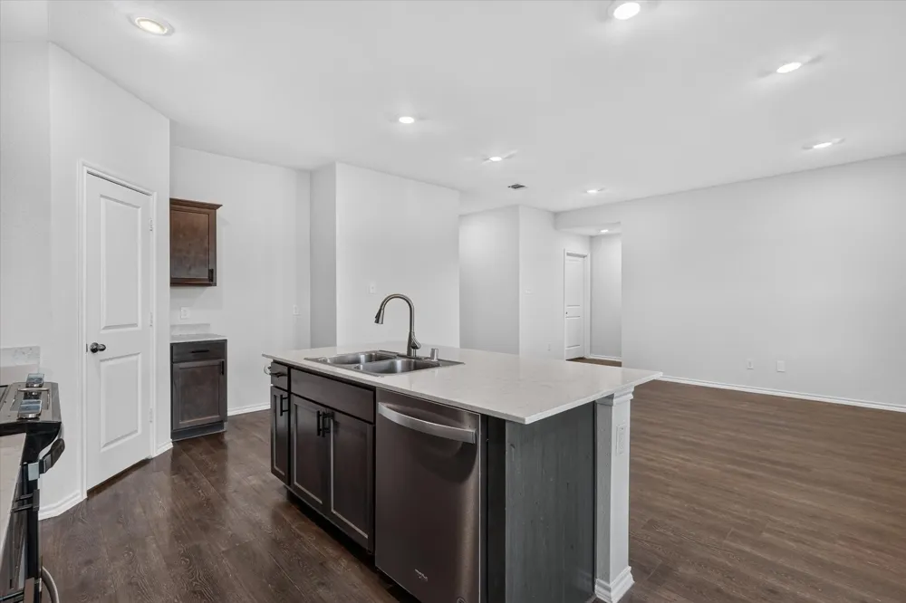 2002 Berrywood Drive Royse City, TX 75189
