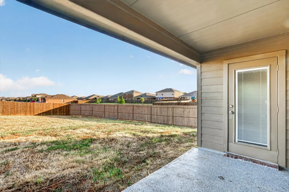 2002 Berrywood Drive Royse City, TX 75189