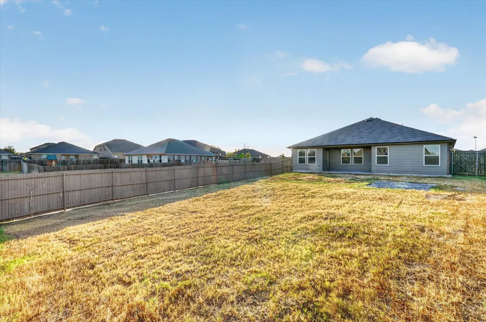 2002 Berrywood Drive Royse City, TX 75189
