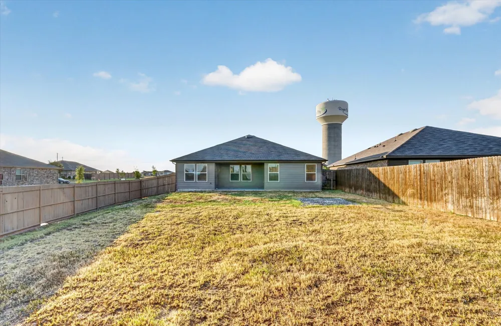 2002 Berrywood Drive Royse City, TX 75189