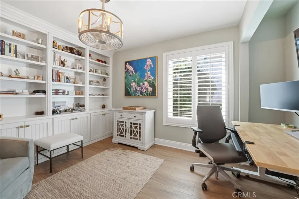 1816 E Pointe Carlsbad, CA 92008