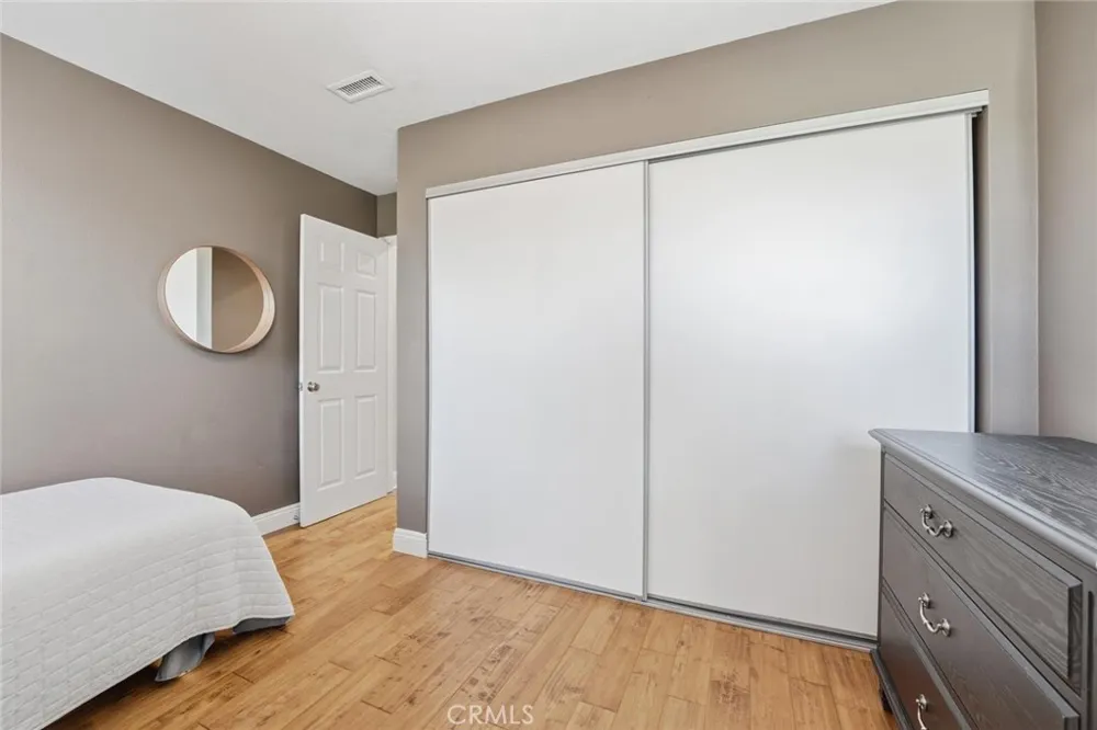 1816 E Pointe Carlsbad, CA 92008