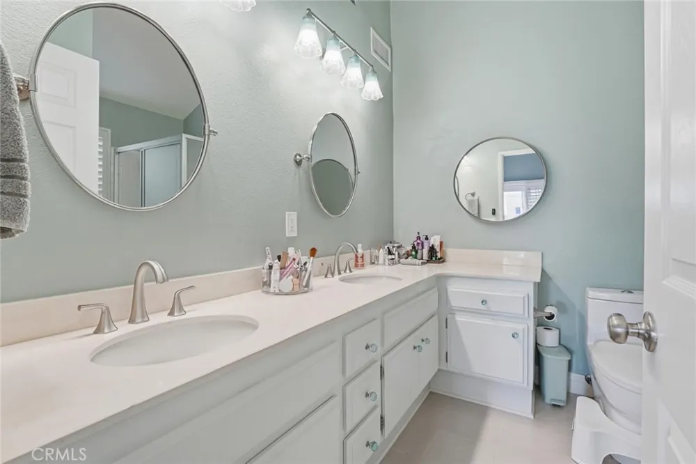 1816 E Pointe Carlsbad, CA 92008