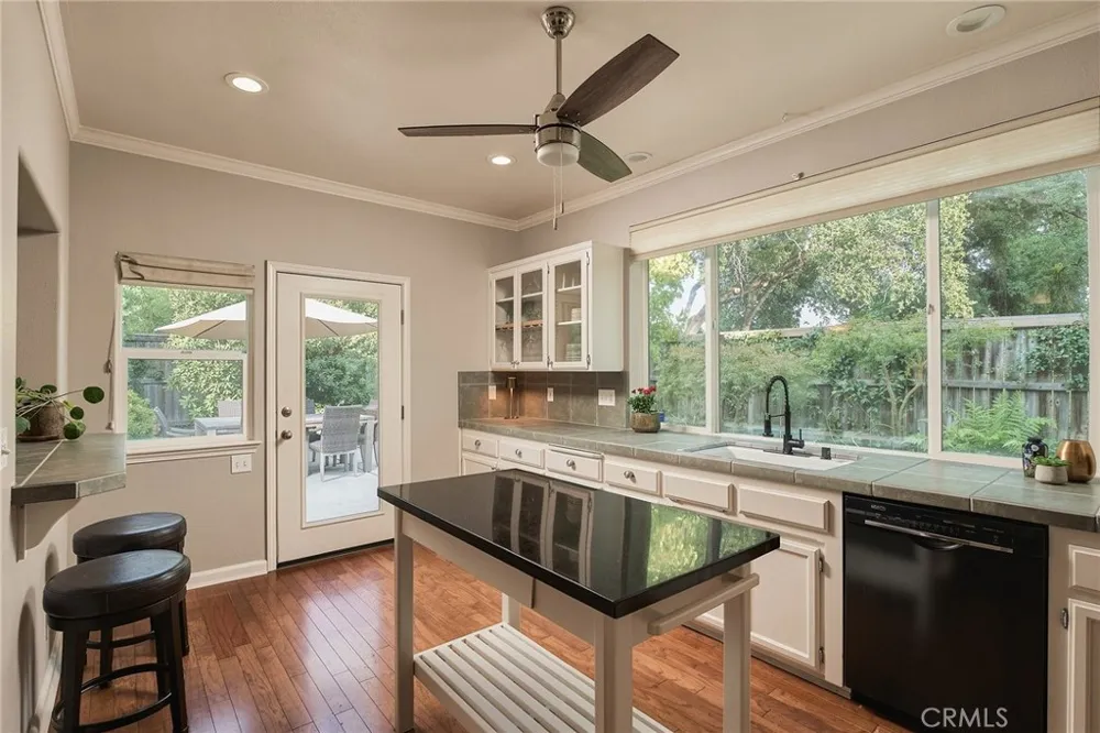 515 Mission Santa Fe Chico, CA 95926