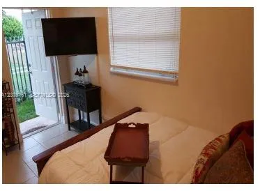 513 SW 6th Ave #6 Homestead, FL 33030