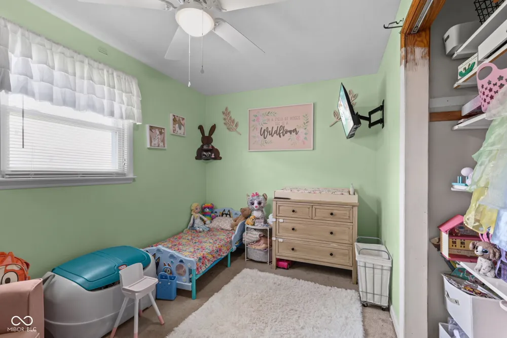 1128 E School Street Anderson, IN 46012
