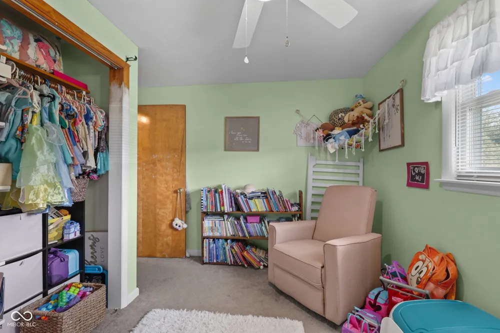 1128 E School Street Anderson, IN 46012
