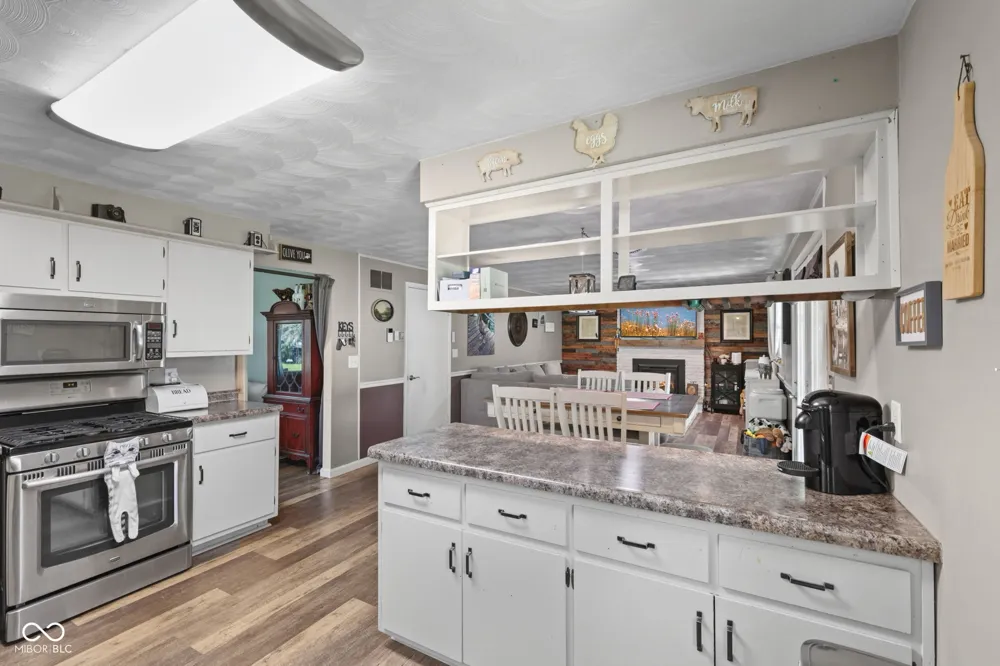 1128 E School Street Anderson, IN 46012