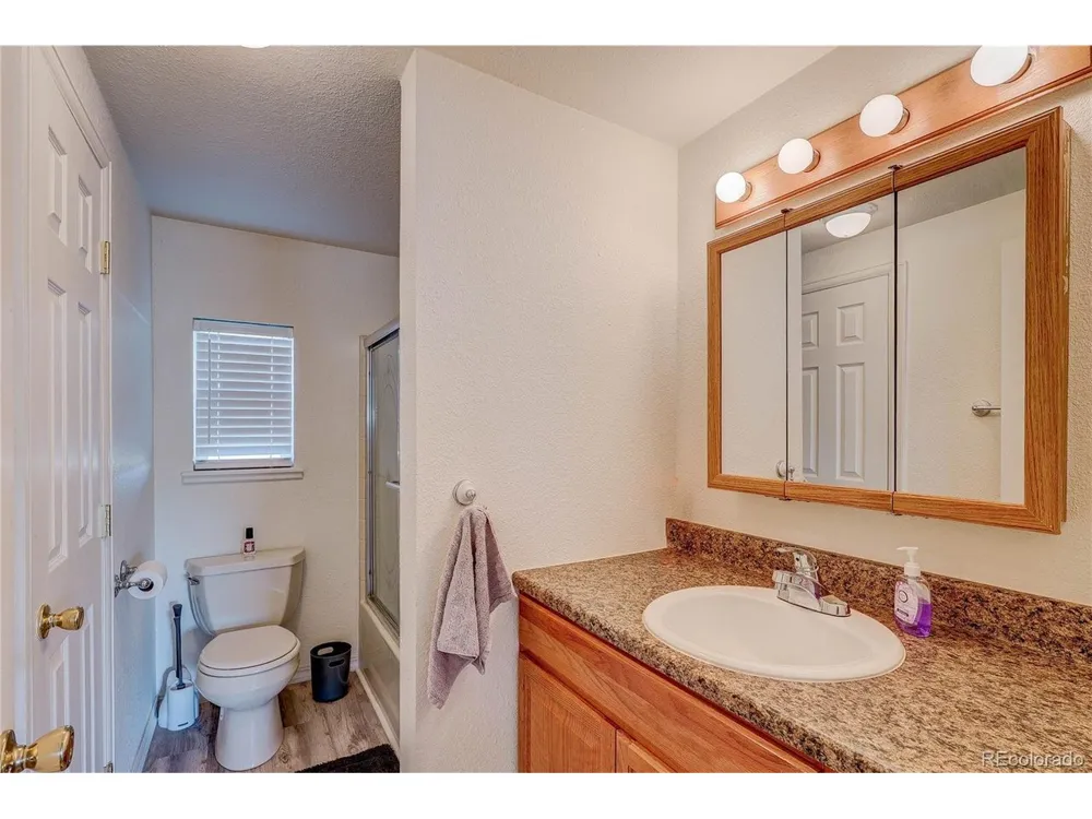 1250 County Road 166 Elizabeth, CO 80107