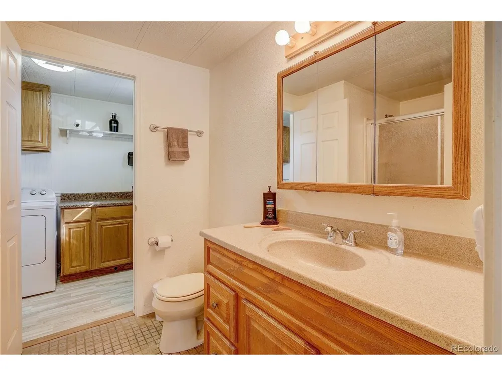1250 County Road 166 Elizabeth, CO 80107