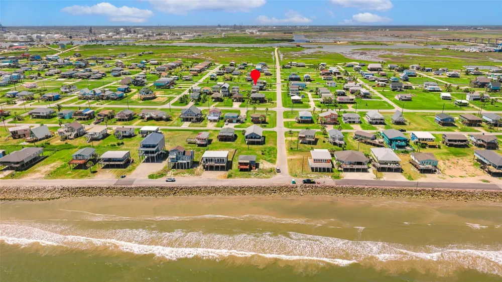 317 Crab Street Freeport, TX 77541