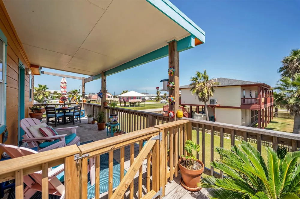 317 Crab Street Freeport, TX 77541