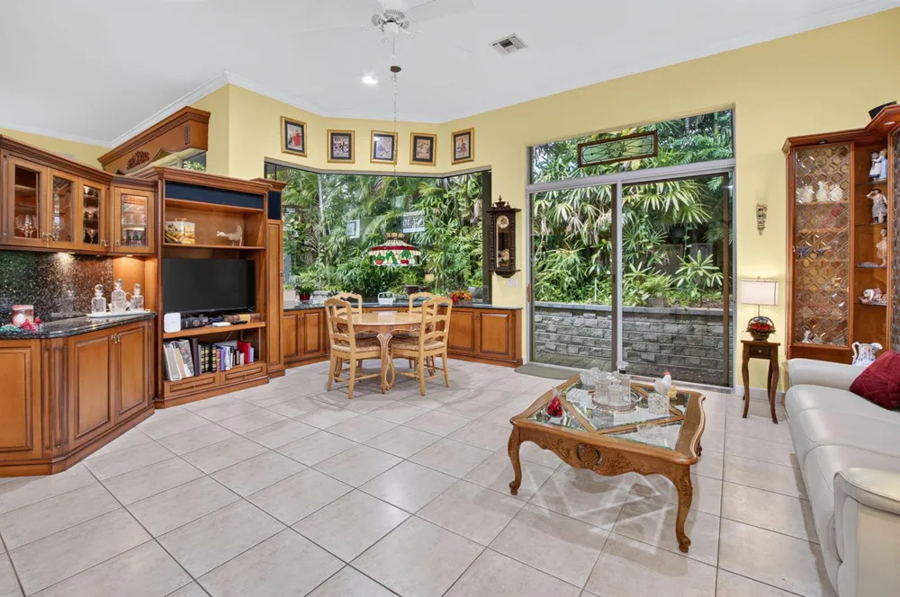 6295 NW 43RD TERRACE Boca Raton, FL 33496