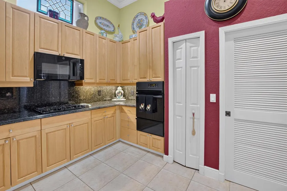 6295 NW 43RD TERRACE Boca Raton, FL 33496
