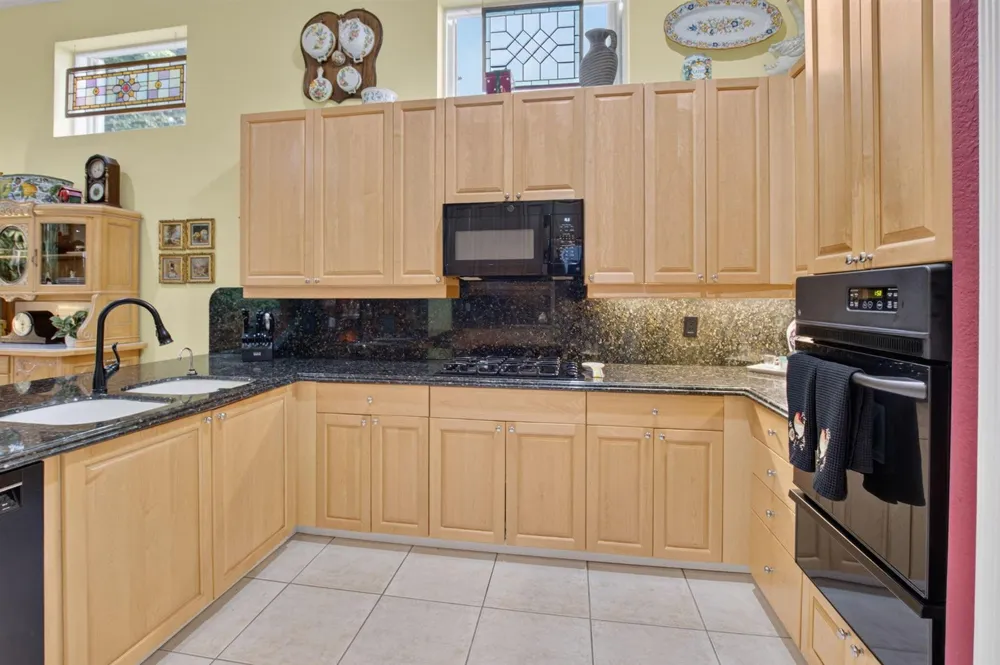 6295 NW 43RD TERRACE Boca Raton, FL 33496