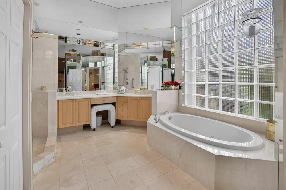 6295 NW 43RD TERRACE Boca Raton, FL 33496