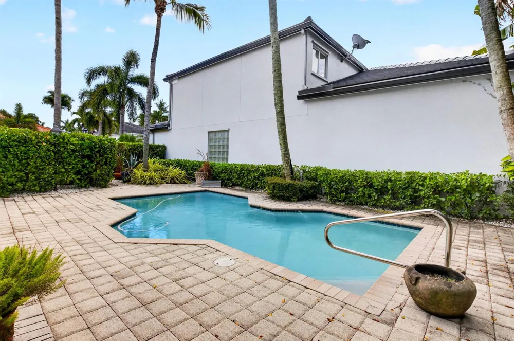 6295 NW 43RD TERRACE Boca Raton, FL 33496