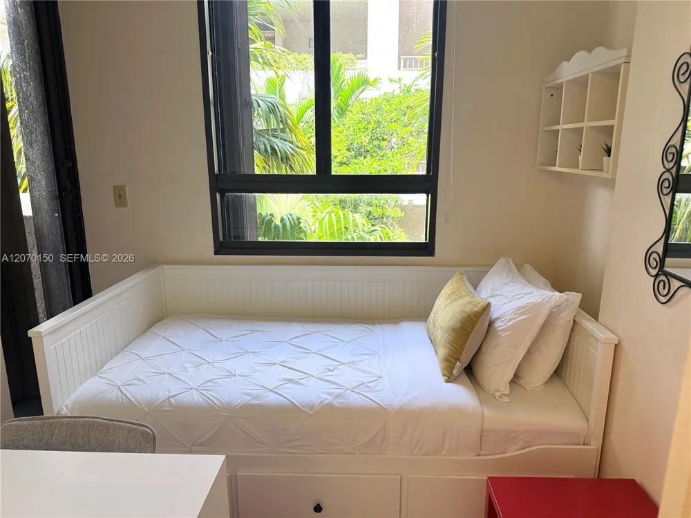 101 Crandon Blvd #265 Key Biscayne, FL 33149