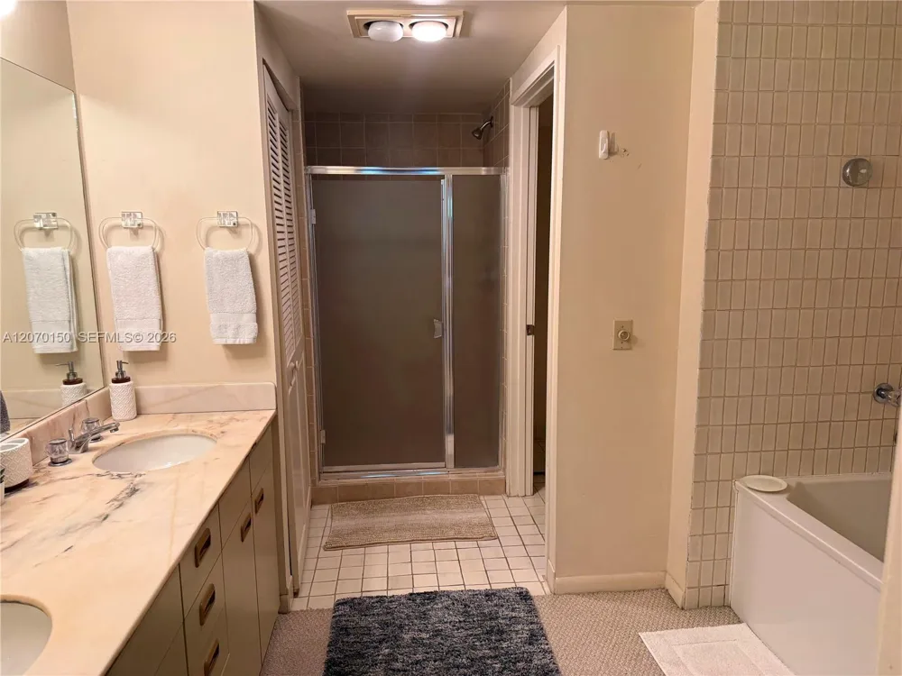101 Crandon Blvd #265 Key Biscayne, FL 33149