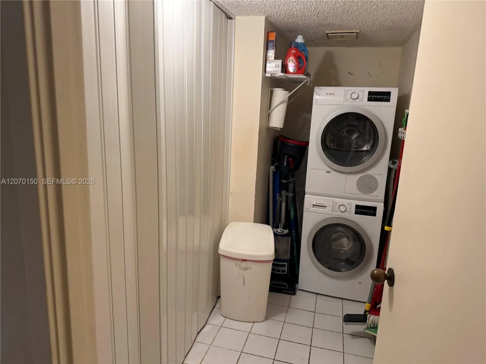 101 Crandon Blvd #265 Key Biscayne, FL 33149