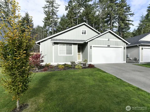 621 153rd Street Ct E