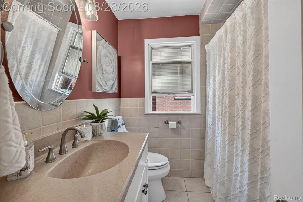 13219 Argyle Street Southgate City, MI 48195
