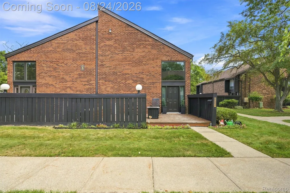 14138 Ziegler Street Taylor City, MI 48180