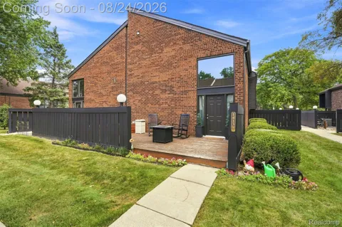 14138 Ziegler Street
