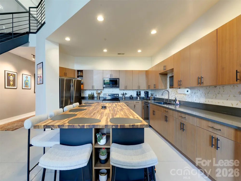935 Westmere Avenue Charlotte, NC 28208