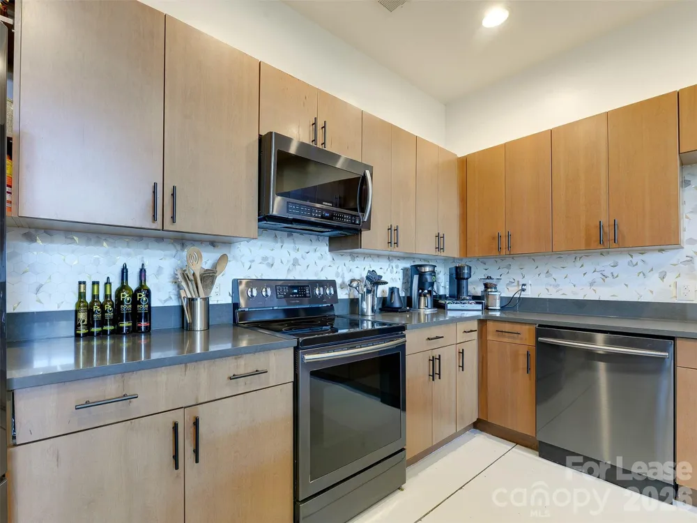 935 Westmere Avenue Charlotte, NC 28208