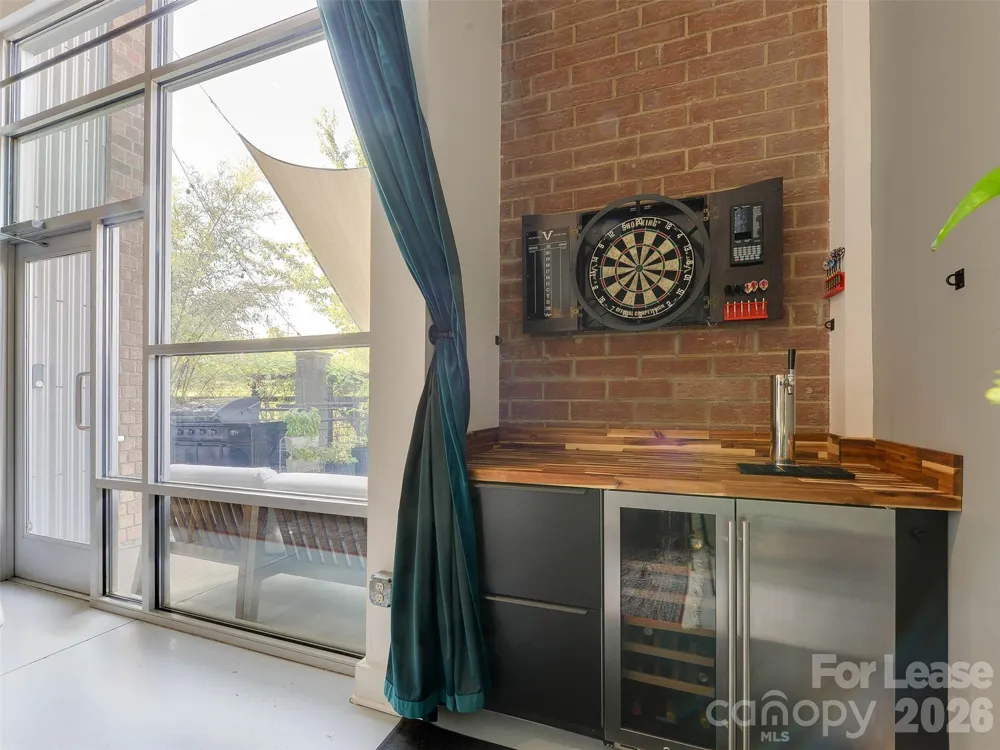 935 Westmere Avenue Charlotte, NC 28208