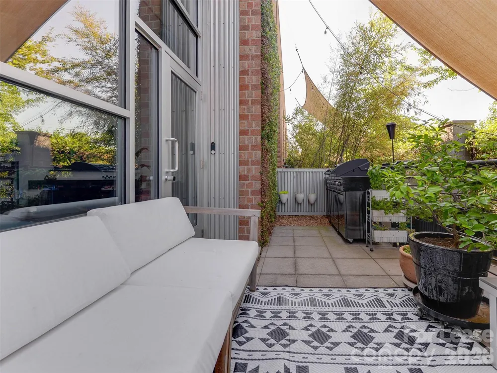 935 Westmere Avenue Charlotte, NC 28208