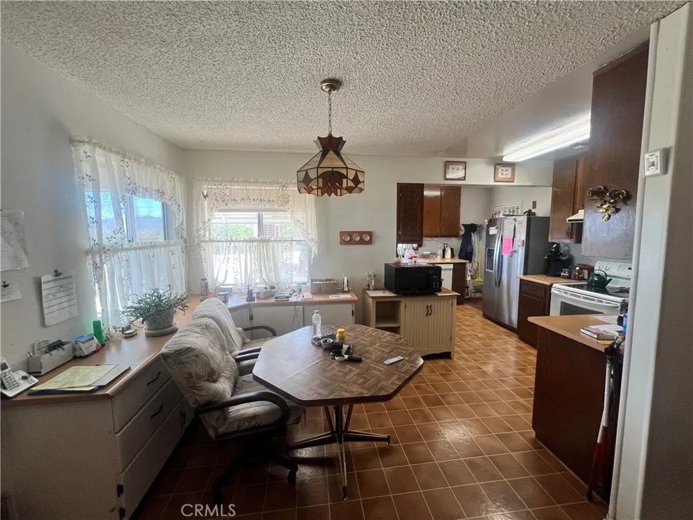 4828 Wren Road Joshua Tree, CA 92252