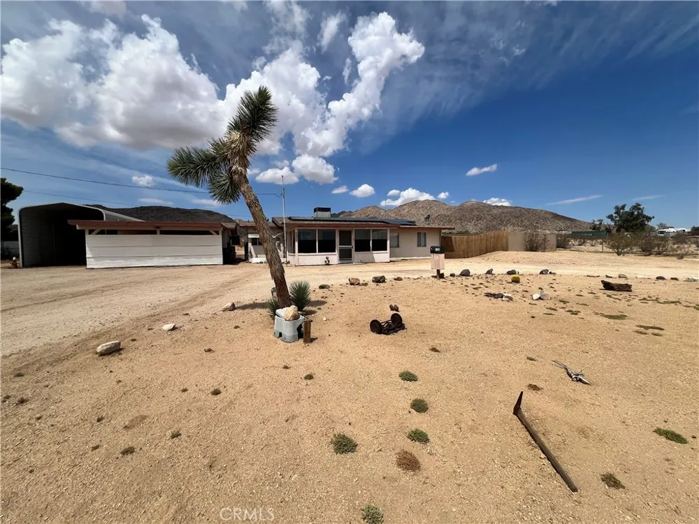 4828 Wren Road Joshua Tree, CA 92252