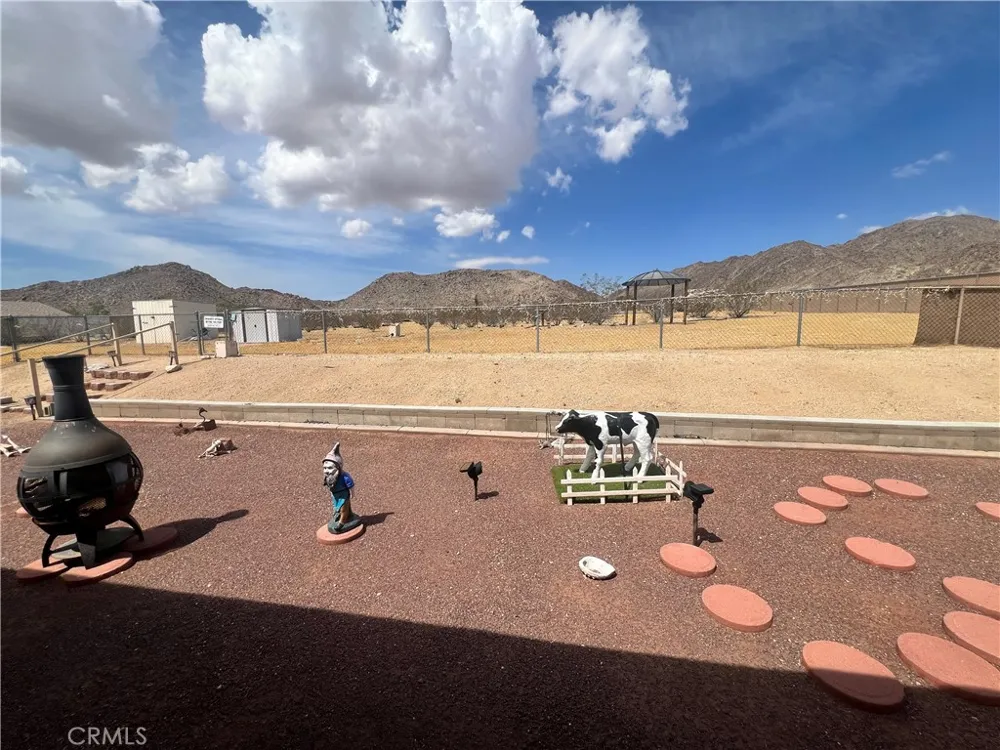 4828 Wren Road Joshua Tree, CA 92252