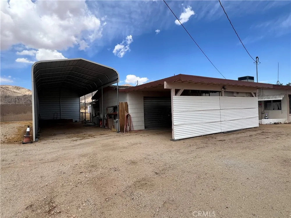 4828 Wren Road Joshua Tree, CA 92252