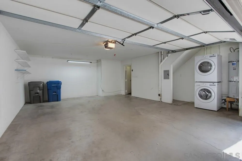 3243 Via Alicante #55 La Jolla, CA 92037