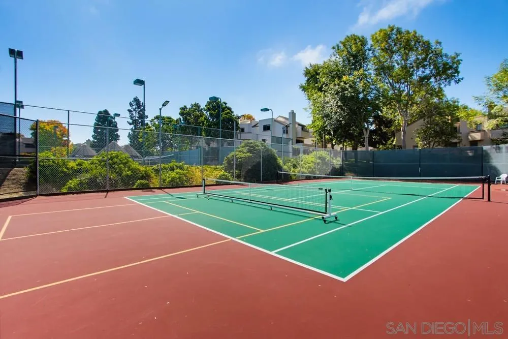 3243 Via Alicante #55 La Jolla, CA 92037