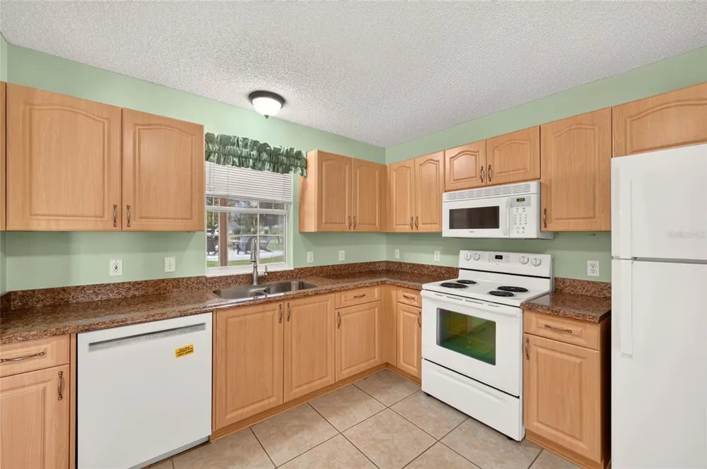 622 LISBON LANE The Villages, FL 32159