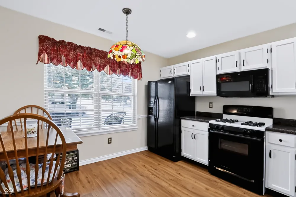 2059 Pelican Drive Franklin, IN 46131