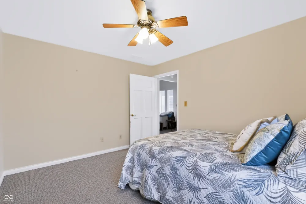 2059 Pelican Drive Franklin, IN 46131