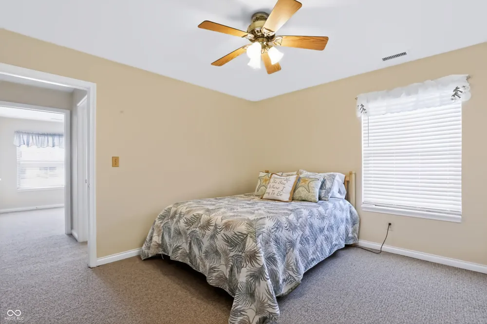2059 Pelican Drive Franklin, IN 46131