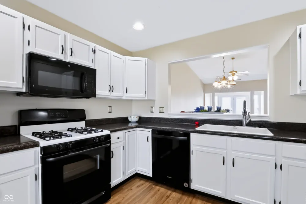 2059 Pelican Drive Franklin, IN 46131